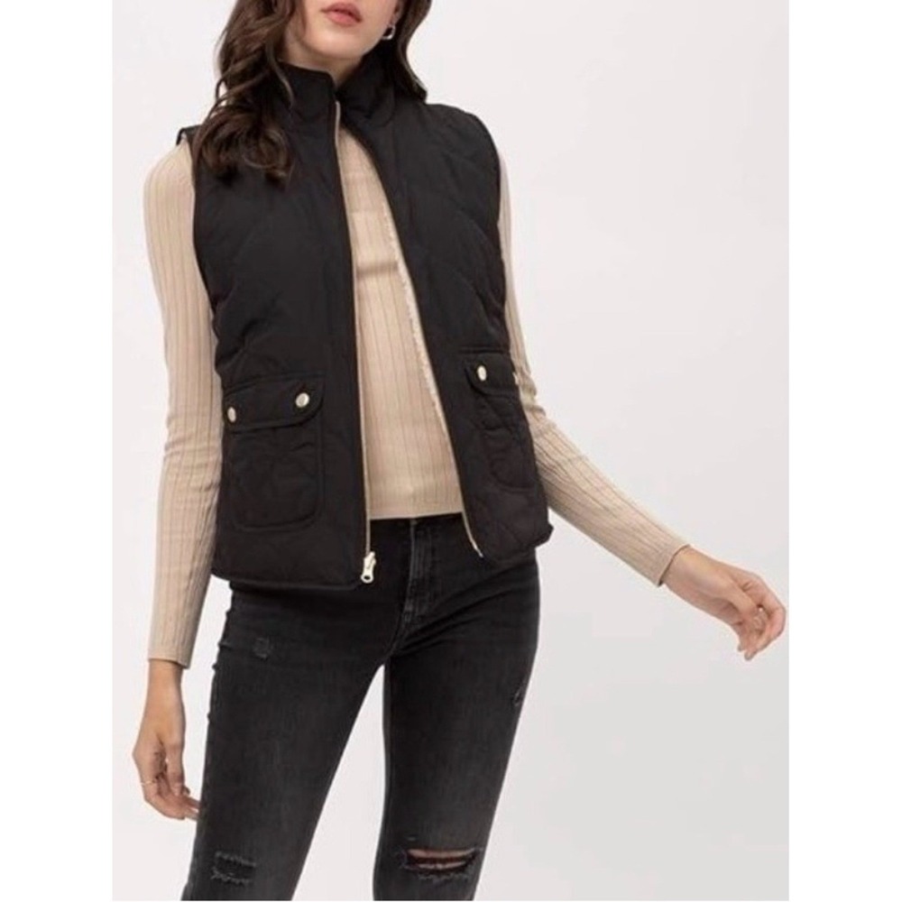 St. John's Bay Black Quilted Puffer Vest